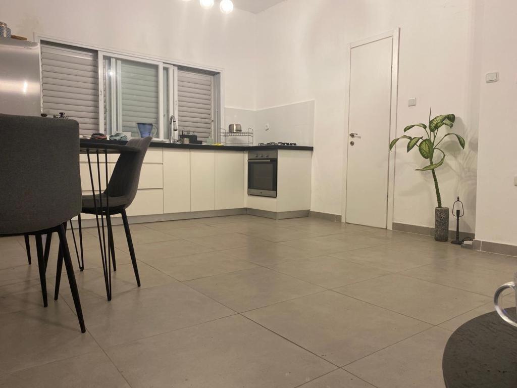 Apt Heart Tlv Arnon 50 Mt From Sea Apartment Tel Aviv Ngoại thất bức ảnh